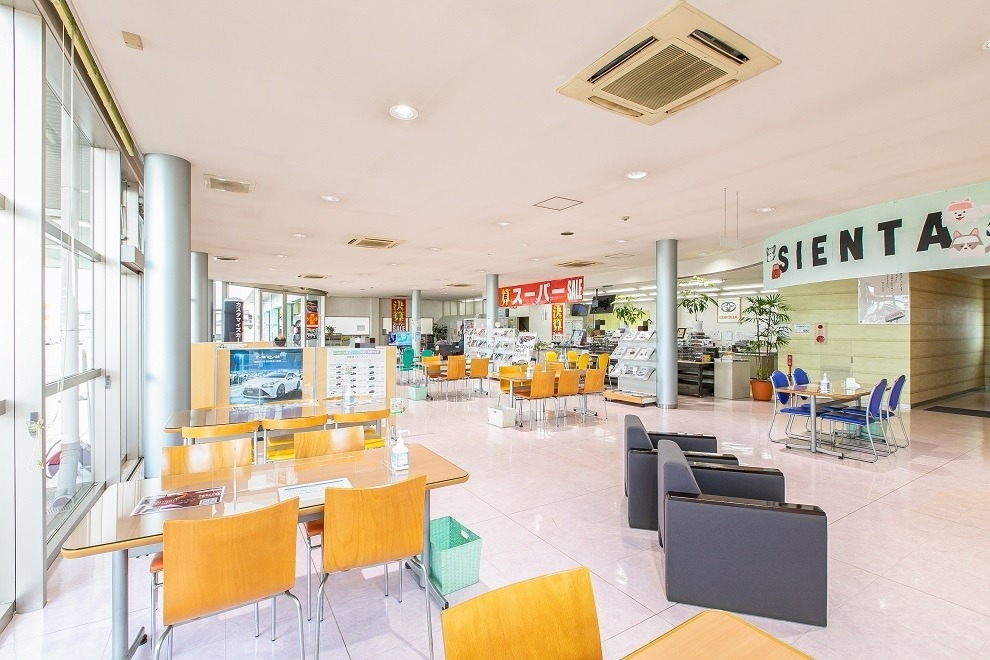 可児店室内