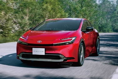 Z（ハイブリッド・2WD）